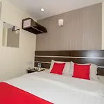OYO 89944 Stay Inn